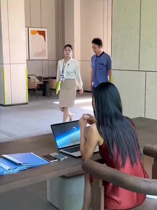 #张予曦毕雯珺真拍了红裙抱 #张予曦的定妆魔法 #深情眼 #毕雯珺 #张予曦毕雯珺