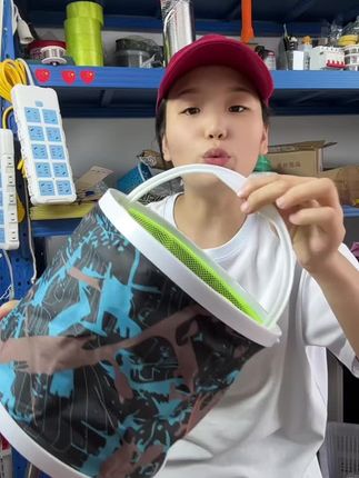 【水桶包邮】钓鱼可折叠打水桶装鱼桶活鱼箱多功能带绳防跳网小鱼桶#钓鱼桶 #折叠钓鱼桶 #防跳网水桶 #户外水桶 #好物推荐🔥