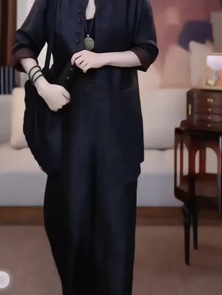 ′ #时尚穿搭时尚穿搭时尚 高级感贵夫人洋气西装裤套装2025夏季新款遮肉显瘦轻奢外套+裤子#高级感穿搭 #拿捏穿搭公式#秋季穿搭如何摆脱土气感#一周素颜通勤穿搭