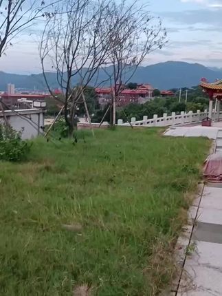 给孩子用的面霜一定要选大品牌的。专做宝宝用品,成分安全,滋润肌肤#儿童面霜。一点都不黏腻。##好物推荐🔥