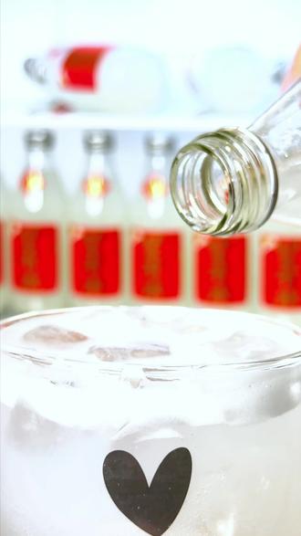 怪不得我闺蜜打麻将的时候总是要带上他,原来真的有这么神奇!
#望有米 #好喝不贵 #新品 #年货 #山竹