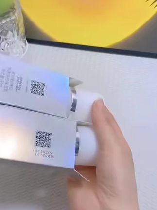 #我要上热门 姐妹们欧诗漫的珍珠白水乳套装也来大破价了,平价又好用补水保湿 提亮肤色 趁这价赶紧薅#欧诗漫水乳两件套 #水乳 #护肤 @DOU+小助手 @巨量千川@DOU+好生意 @DOU+小助手