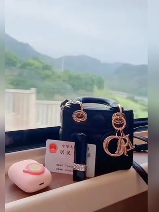 假期出去玩的家人们快给自己备上吧,干净又卫生。#出差旅行必备 #好物推荐🔥 #出门必备好物 #一次性用品