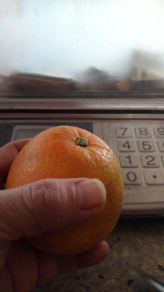 赣南脐橙我是这样剥皮的