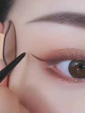 还不会画眼线的姐妹都去试试这款#眼线胶笔丝滑软糯不结块,防水防汗不晕染,上眼真的绝绝子!#手残党画眼线#眼妆# unny 眼线胶笔