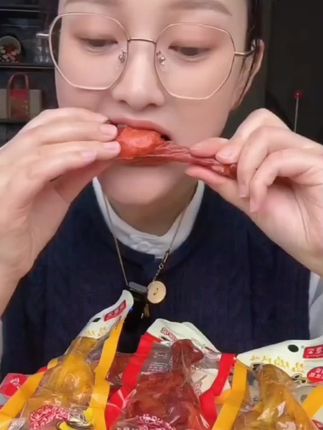 香辣盐焗鸭小腿鸭翅根#太好吃了 #好吃到停不下来