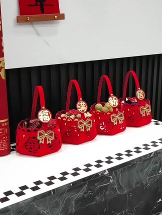 #创作灵感 乔迁之喜手提篮装饰新居礼物搬新家颜色入伙客厅仪式布置用品摆件#乔迁之喜大吉大利#乔迁干果篮#喜庆用品#仪式感不能少@DOU+小助手