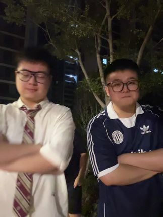 如果一个人在打游戏的时候能够秒回你的消息 那么记住了 不要和他打游戏#1 #s