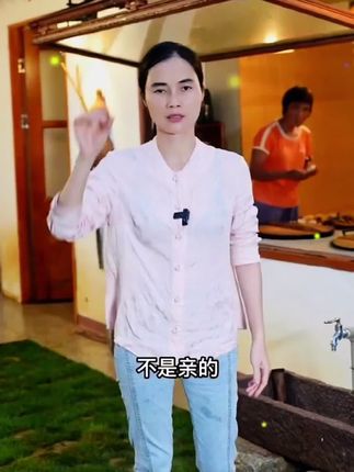 大玉家的五指毛桃茯苓茶~浓郁的椰香味加回甘回甜的味道,特别适合现在这个季节去喝!#五指毛桃茯苓茶 #五指毛桃 #记录真实生活 #我为家乡代言 #广西母女