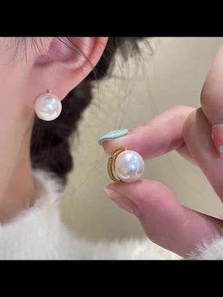 铜合金仿珍珠耳饰 【专柜轻奢】香槟金珍珠耳环轻奢气质高级感时尚#美出新高度 #名媛气质 #美出高级感 #耳饰耳钉气质百搭 #精美耳饰