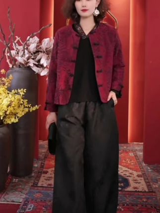 #高级感穿搭 #时尚 #洋气减龄 #穿出自己的风格 #谁穿谁好看