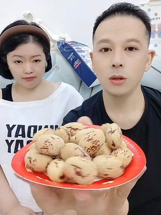 无皮无核,吃起来就是爽,我直接当零食吃了,又甜又糯