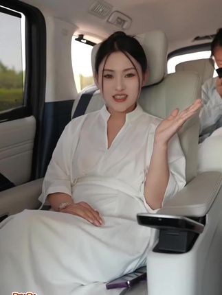 今天是个特别的日子,刘坤的生日,三妹和大哥商量了以后决定给他办一个专场活动,刘坤这个人在网上不争不抢,踏踏实实做事,这一路走来,他的人品大家都是有目共睹的 #唐三妹 #自用好物分享 #去渍亮白牙膏 #亮白牙齿 #牙膏推荐