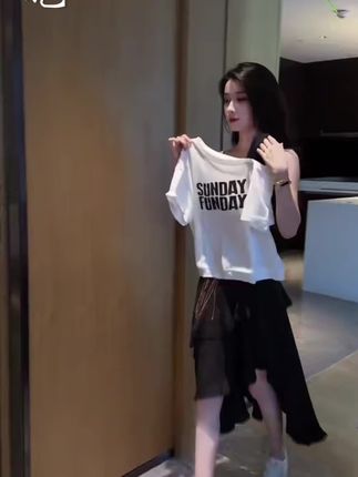 #夏季新款 #显瘦穿搭 #谁穿谁好看 #夏季穿搭