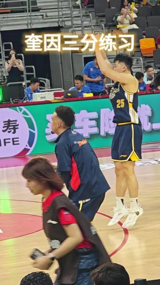 奎因三分投篮练习 #奎因 #广东宏远 #广东东阳光 #惠州严无知