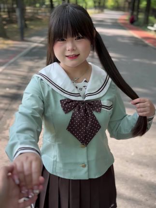 宝宝们期待的、棉花糖宝宝上身效果来啦! 160cm/66kg 棉花糖宝宝的上身效果!#水手服 #jk #jk制服 #好物分享 #ootd穿搭