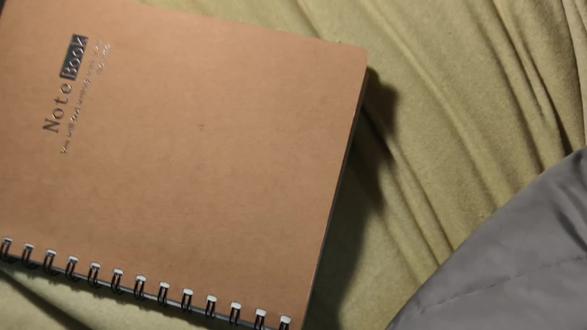 #自设 #自设水仙 #自设亚种水仙 #注意避雷 里面讲的剧情有可能会有点令人感到无法理解,或者是一点点的生理不适,还是要注意避雷的什么的