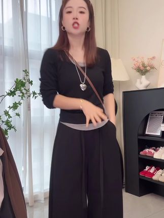 复古弯刀裤女2025年新款琥珀流光风口袋宽松显瘦百搭阔腿裤子卫裤 #创作灵感