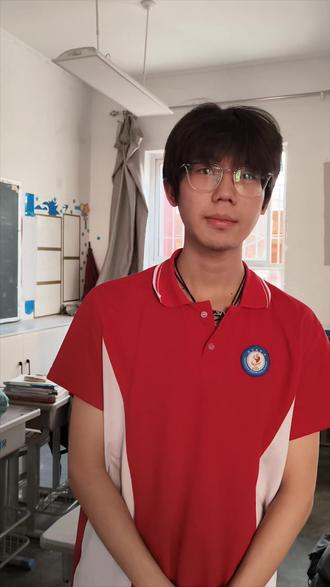 #延川 该用什么样的语言,才能说得清高中三年的时光呢#高中 @抖音小助手