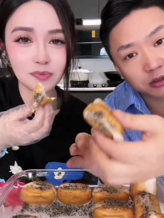 千味央厨迷你小胖糍粑油条拉丝油条黑芝麻海苔肉丝拉丝糍粑油条#糍粑油条 #美味 #健康 #好吃 #强烈推荐