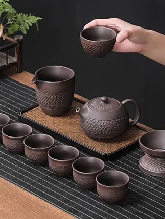 【建水紫陶茶具,传统工艺典范!】 【建水紫陶打造的茶具,精美又实用,集艺术与品质于一身,爱茶之人不可错过!】#建水紫陶 #茶具 #礼盒套装 #功夫茶具