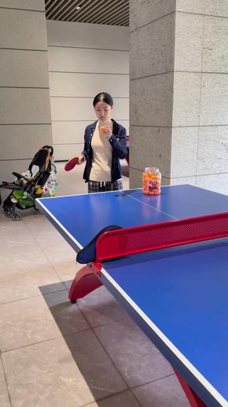 广州中考乒乓球🏓考试流程:反手击球3球→正手攻球3球→左推右攻2组→正手斜线/直线发球各1球→反手斜线/直线发球各1球→四点折返跑(触a→b→c→冲d终点)#广州中考#中考体育#乒乓球#折返跑