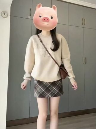 #学院风穿搭 百搭格子毛呢短裙,搭卫衣,毛衣衬衫开衫#格子控 #短裙穿搭 减龄韩系甜美学院风#小个子穿搭 显高显腿长#平价穿搭 平价小短裙