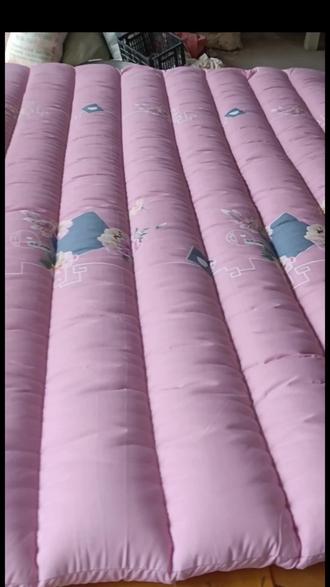 现在越来越多的人喜欢蓬松棉