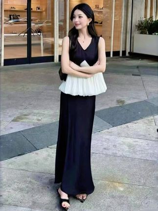 高级感拼色无袖上衣女士修身显瘦百搭气质V领背心#夏季穿搭 #高级感穿搭 #穿出高级感 #显高显瘦 #气质女装