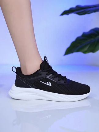 这是一款颜值与脚感并存的男土休闲鞋,透气轻软弹,合适任何场合,出行毫无压力#男鞋#百搭旅游鞋 #软底软面穿上超舒服 #舒适透气又百搭 #爆款热卖中