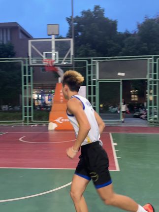 你莫容量可的谎话,我其实早就读懂了.