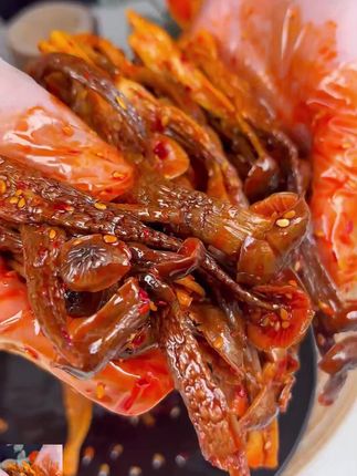 【自在小哥】湖南香辣鹿茸菇开袋即食卤味追剧聚会解馋下酒下饭零食, , #无辣不欢 #鹿茸菇 #香辣 #开袋即食 #辣味解馋零食