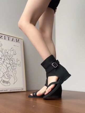 #凉鞋 #美鞋控 #百搭鞋子 #哎呦喂你鞋真好看 #宝藏鞋子