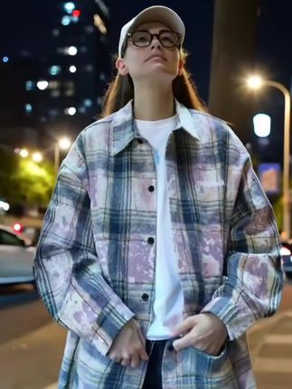 不行,穿短袖嫌凉 #秋天第一杯琥珀流光 #夹克外套 #男女同款 #情侣 #情侣日常