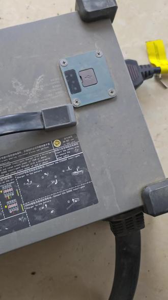 大疆t60充电器闪黄灯充电慢维修#大疆植保无人机 #大疆t60 #大疆充电器维修 #大疆无人机 #电路板维修