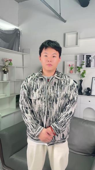 奶粉开封后只能喝一个月? 紧急提醒!你家奶粉开罐超 30 天了吗?别心疼浪费继续喂娃!奶粉开罐后易被细菌污染变质,娃喝了轻则腹泻,重则发烧呕吐,罐背明确标注严禁食用,现在就去查!超期的别给娃碰!
#过期食品 #育婴知识 #宝宝 #奶粉 #母婴#科普 #新手妈妈必看#育儿经验分享