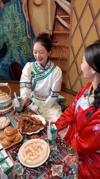 草原菌种慢发酵,喝着肠胃没负担,口感还超醇厚!我每天一瓶的健康选择,真心推荐你也试试!#伊利草原酸奶#我的打工网