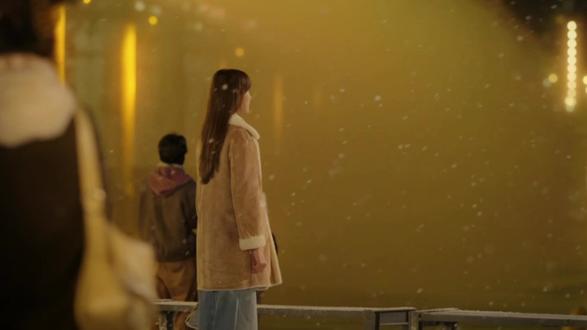 比我先认出你的是本能,是心跳,是刻在骨子里的思念。#在你灿烂的季节 #李圣经 #蔡钟协 #韩剧推荐 #双向救赎