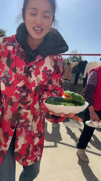 黄瓜🥒造型的蛇…凉菜#年夜饭