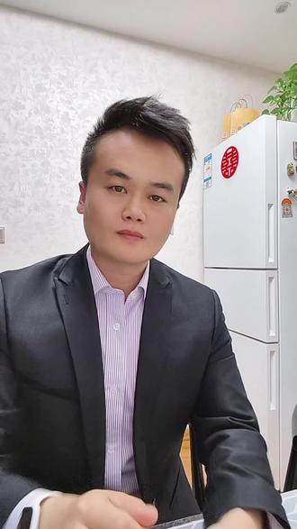 #民事调解书 #诉前调解 诉前#调解 调解书具有强制执行力,可申请强制执行,比诉讼判决更高效。
注意以下技巧:
一、证据带齐,借条、转账记录、聊天记录备齐;
二、本金不让步,利息可适当协商;
三、优先一次性还款,分期越少越好;
四、协议里必须写明:任何一期逾期,就全部余额申请强制执行。
⚠️该争取的争取,该强硬就强硬。有诚意就谈,没诚意就诉。