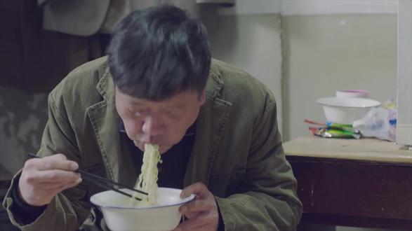 家庭煮夫变全能男保姆,客户要求竟如此奇葩?