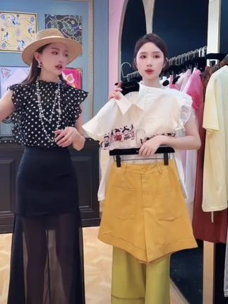 夏季穿搭一整套女2025新款洋气不规则小飞袖上衣配显瘦短裤两件套#夏季穿搭 #穿搭搭配 #夏季穿搭 #新品上新 #套装