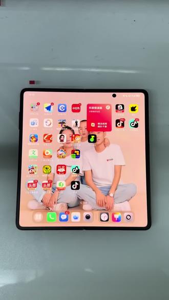 适用荣耀v3大屏幕更换风铃屏幕显示效果#折叠屏 #折叠维修 #寄修手机 #风铃屏幕