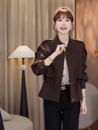#好物推荐🔥 #爆款热卖中 2025年春秋新款小立领抽绳短款风衣女小个子设计感工装夹克短外套