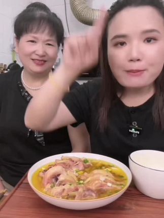 江南水乡绍兴农家腊鸡腿 传统手工腌制 自然风干 鲜嫩多汁 500克#腊鸡腿 #绍兴腊鸡腿 #农家腊鸡腿 #风干腊鸡腿