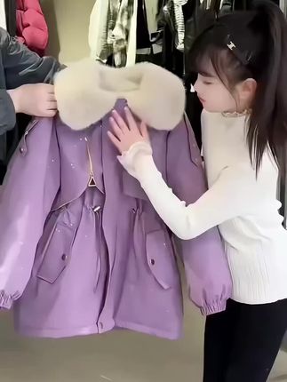 #上热门 #秋冬新款 #外套穿搭 #潮童必备 #高品质童装