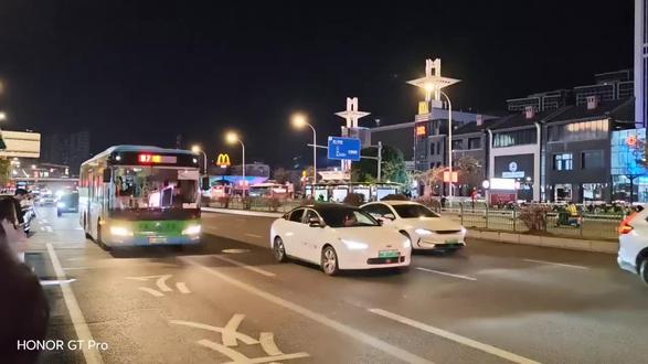 三县洲大桥的最后一夜 致所有途径三县洲大桥的公交线路#福州公交 #三县洲大桥 #城市公交 #临时改道 #福州