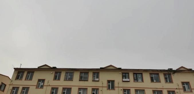 #我们听一下啊。也不知道是咋的了。天天都有战斗机在上空飞翔