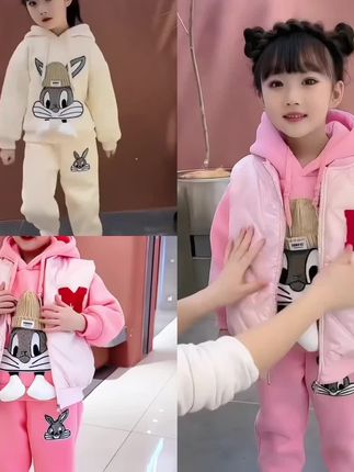 #我要上热门 等我女儿18岁时,我已经46岁了,你们呢等宝贝18岁你们多大了?都不认识,小仙女们评论区留言哦#穿搭 #强烈推荐 #保暖又好看 #童装