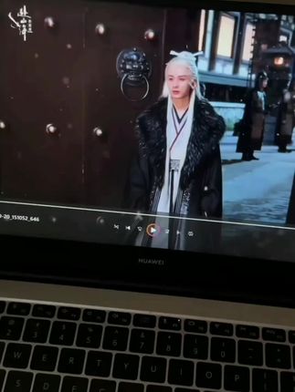 1-3岁儿童平衡车无脚踏幼儿滑行车四轮宝宝滑学步车小孩玩具幼童#知乎精选 #坦荡胸怀 #要热爱生活 #活出自己最飒